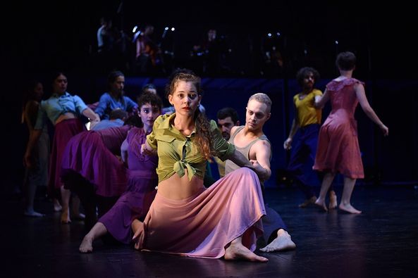 Foto de danza cuerpo a cuerpo