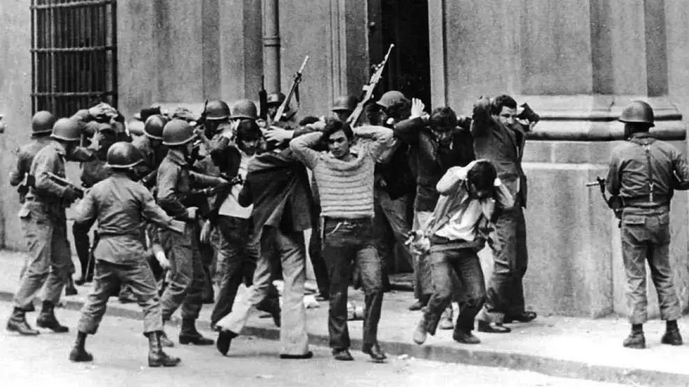 Militares en 1976